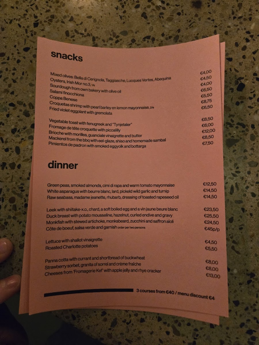 Menu Cafe Restaurant Metro-1